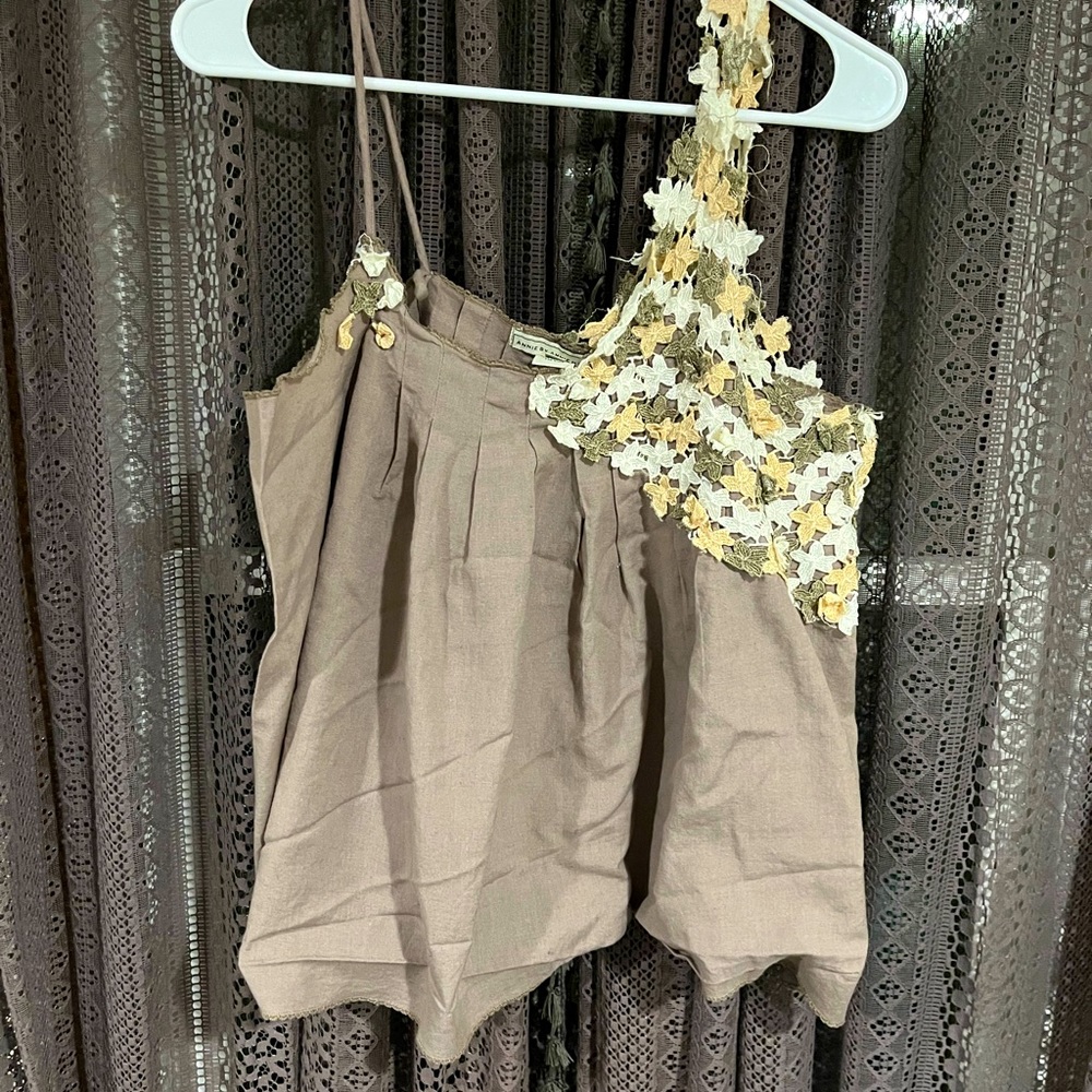 Women’s Brown Tan Cream Floral Asymmetrical Tank Top Large